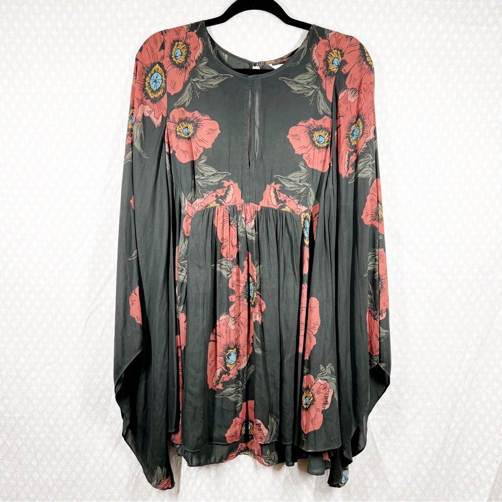 Free People Black Red‎ Floral Flowy Bat Sleeve Mini Dress